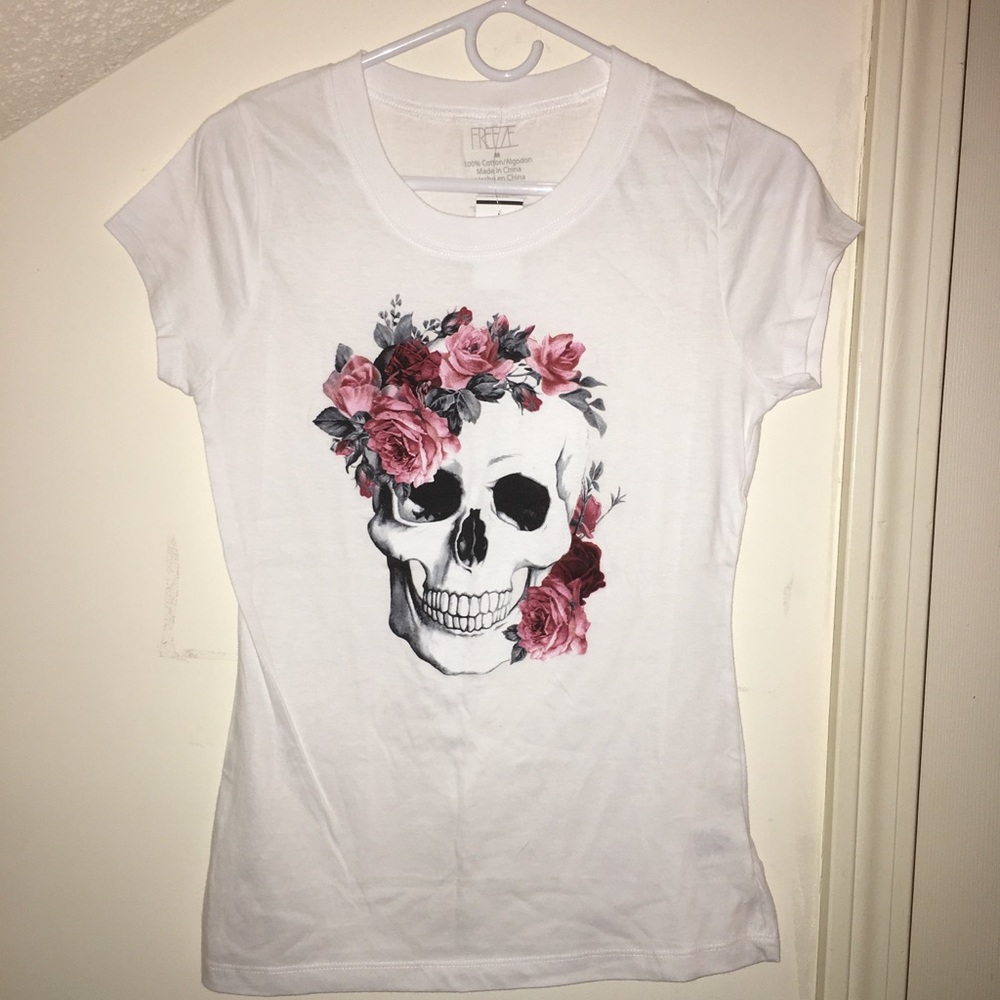 Skull T-shirt